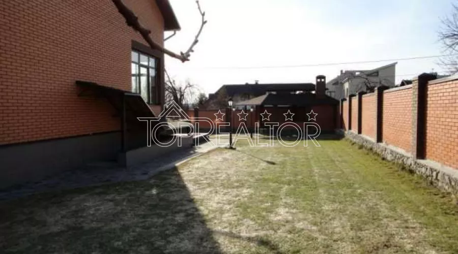 Продам котедж на Олексіївці | Toprealtor