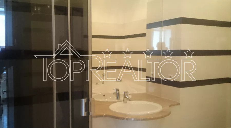 Продам 4 кімнатну квартиру на вул.Мироносицькій | Toprealtor