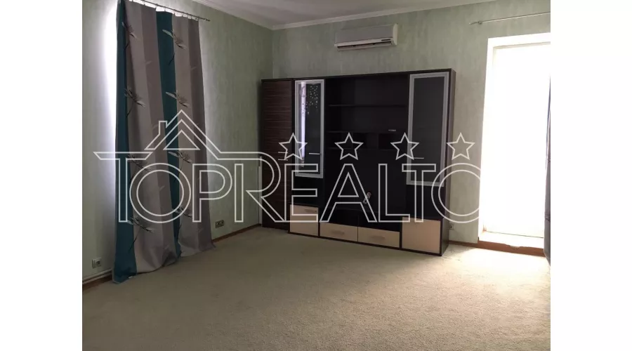 Продам 3-кімнатну квартиру в Слобідській Садибі | Toprealtor