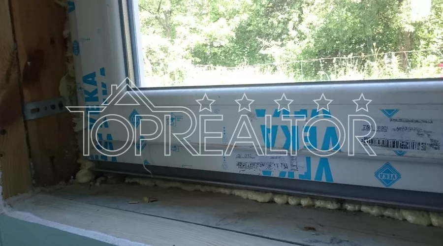 2-поверховий будинок на П. Поле за церквою по вул. Дерев'янко | Toprealtor