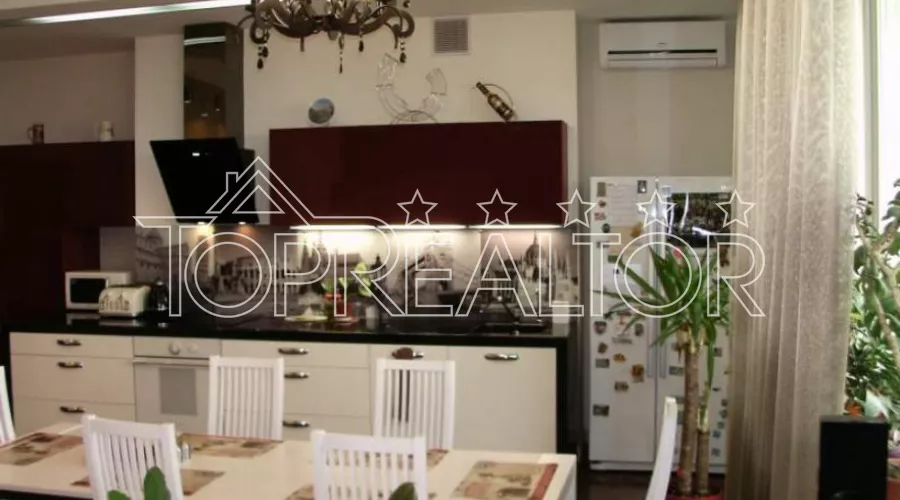 Продам 2 кімнатну квартиру в новобудові бізнес-класу ЖК Світлий | Toprealtor