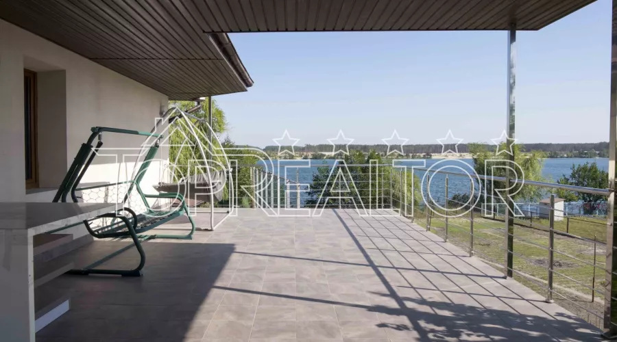 Будинок в Безлюдівці з виходом до води | Toprealtor