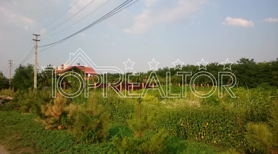 Ділянка 15 соток у закритому селищі на Флоринці-1 | Toprealtor