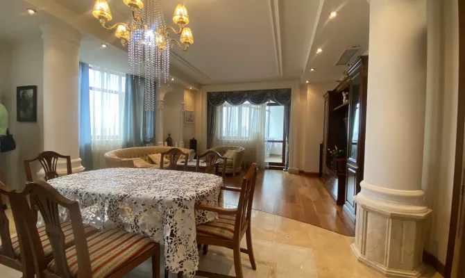 Продам 4 кімнатну квартиру в престижному будинку на вул. Чайковської 6 | Toprealtor