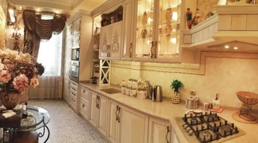 Продам 4 кімнатну квартиру в центрі | Toprealtor