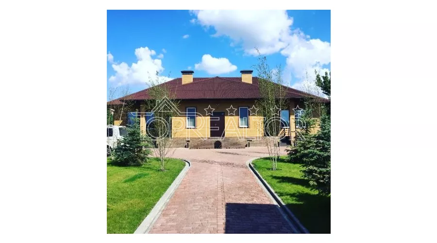 Продам будинок на Флоринці, всього 4 будинки на одній ділянці | Toprealtor