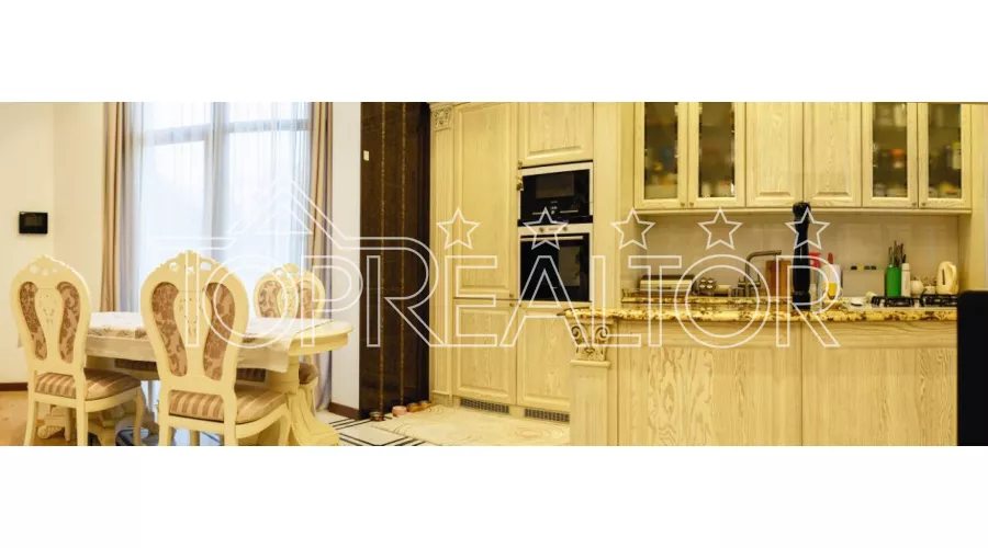 Будинок з ремонтом на Олексіївці | Toprealtor