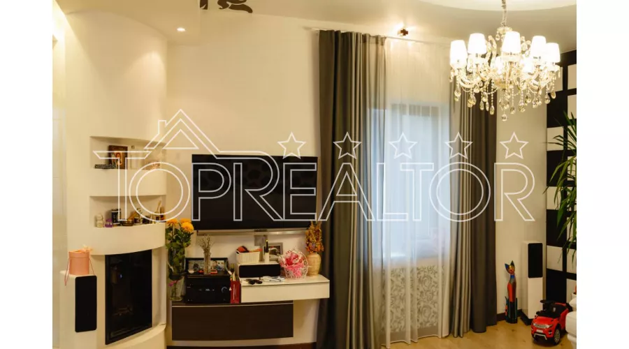 Будинок з ремонтом на Олексіївці | Toprealtor