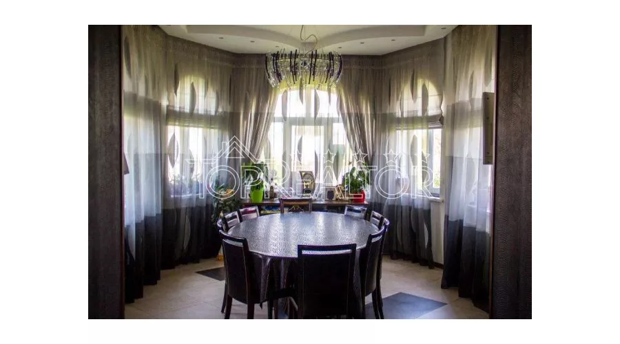 Будинок у котеджному селищі на Великій Данилівці | Toprealtor