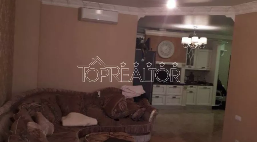 Продам 2 кімнатну квартиру в елітному будинку Садова Горка | Toprealtor