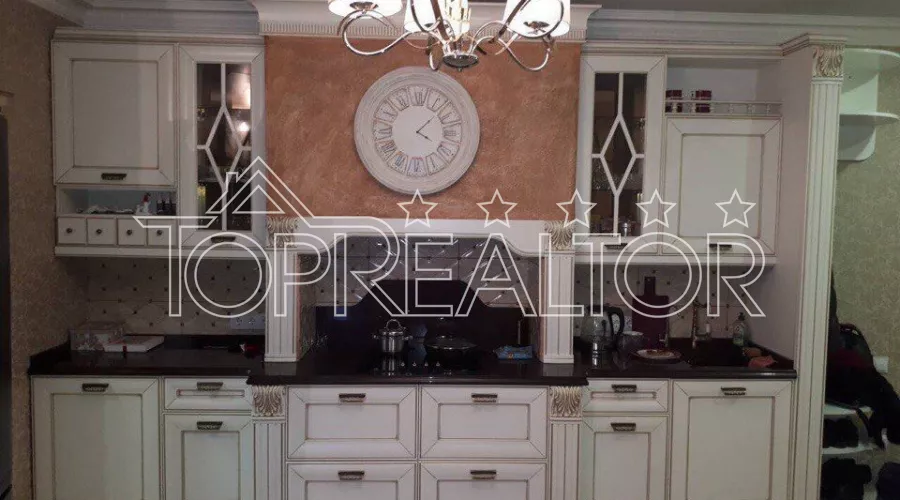 Продам 2 кімнатну квартиру в елітному будинку Садова Горка | Toprealtor