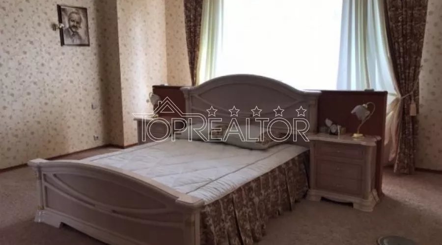 Продам 6 кімнатну квартиру в клубному будинку на вул. Ярослава Мудрого 22 Б | Toprealtor