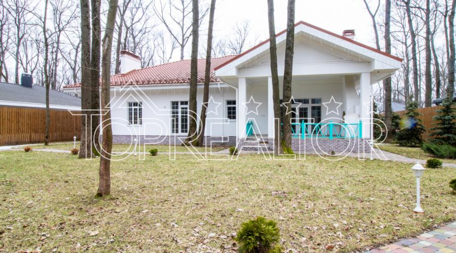 Продам дом в прованском стиле в пос.Форест с ремонтом | Toprealtor