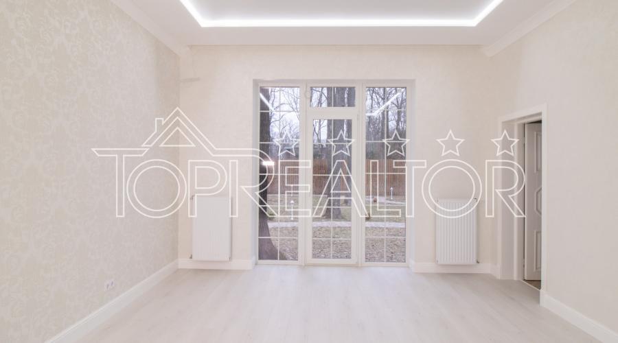 Продам дом в прованском стиле в пос.Форест с ремонтом | Toprealtor