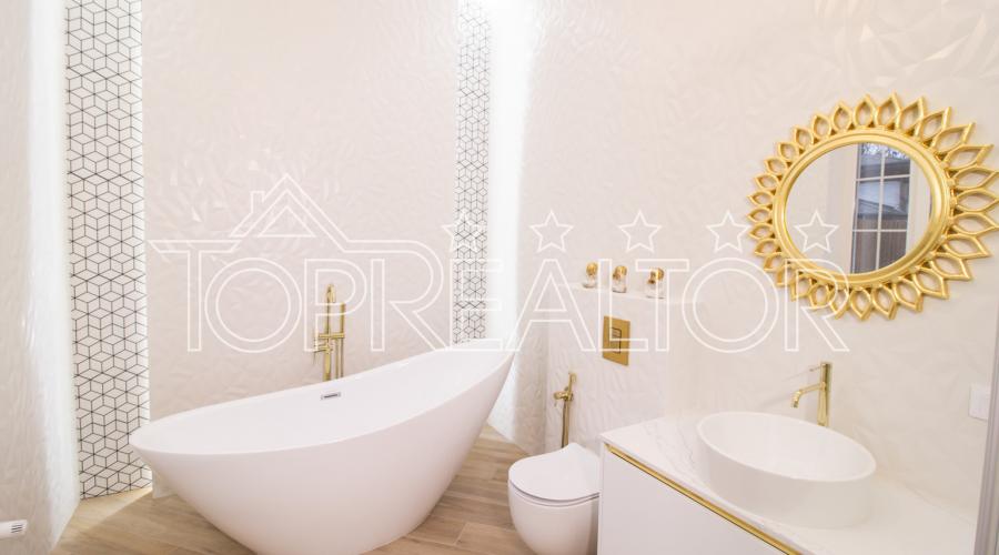 Продам дом в прованском стиле в пос.Форест с ремонтом | Toprealtor