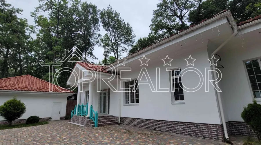 Продам будинок у прованському стилі в сел. Форест з ремонтом | Toprealtor