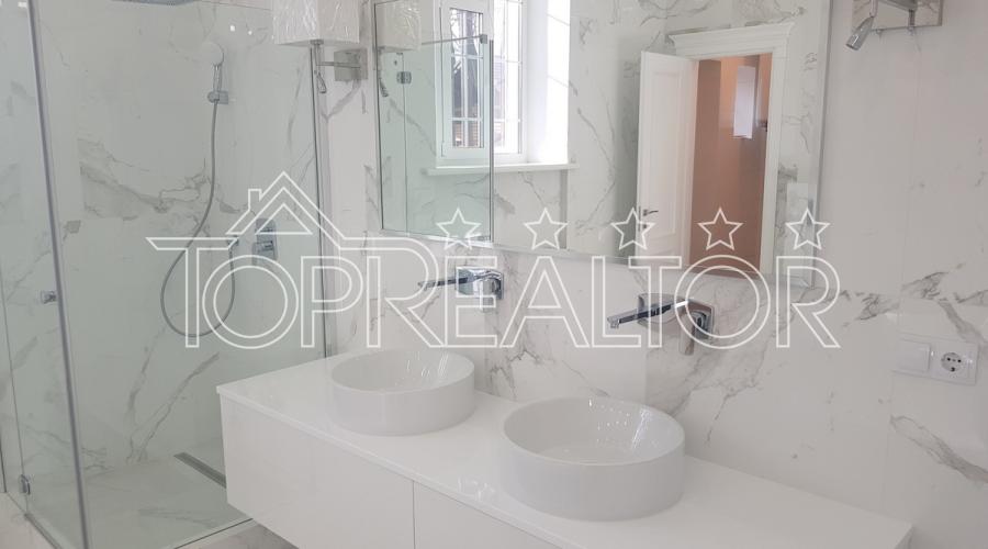 Продам дом в прованском стиле в пос.Форест с ремонтом | Toprealtor