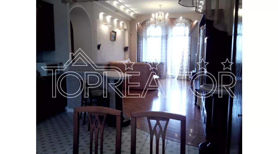 Продам 5-кімн. квартиру на провулку Каплуновському  (колишній провулок Червонопрапорний) | Toprealtor