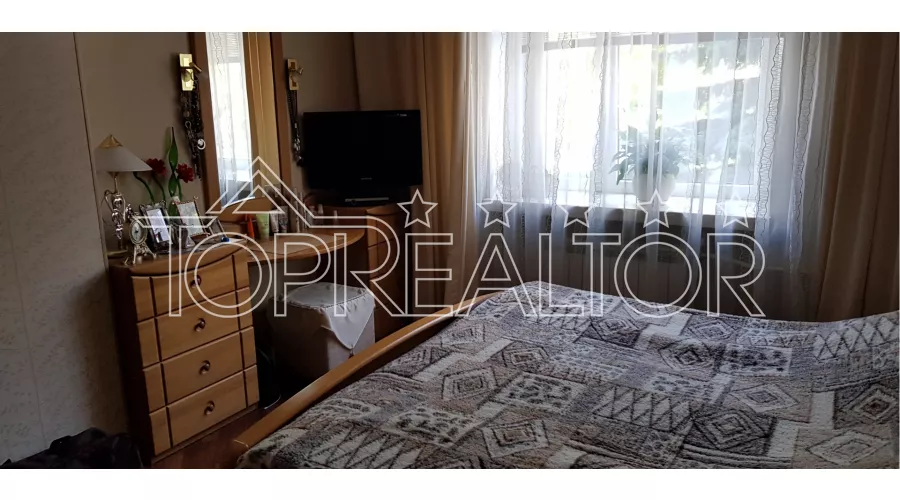 Продам 3 кімнатну квартиру поруч з парком Горького, Сумська 126 | Toprealtor