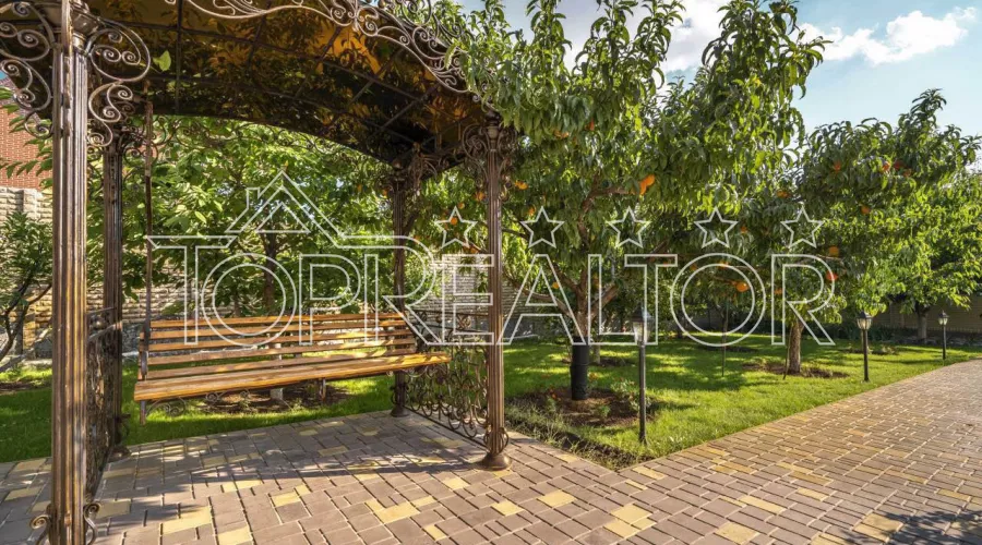 Продам розкішний будинок на Малій Данилівці | Toprealtor