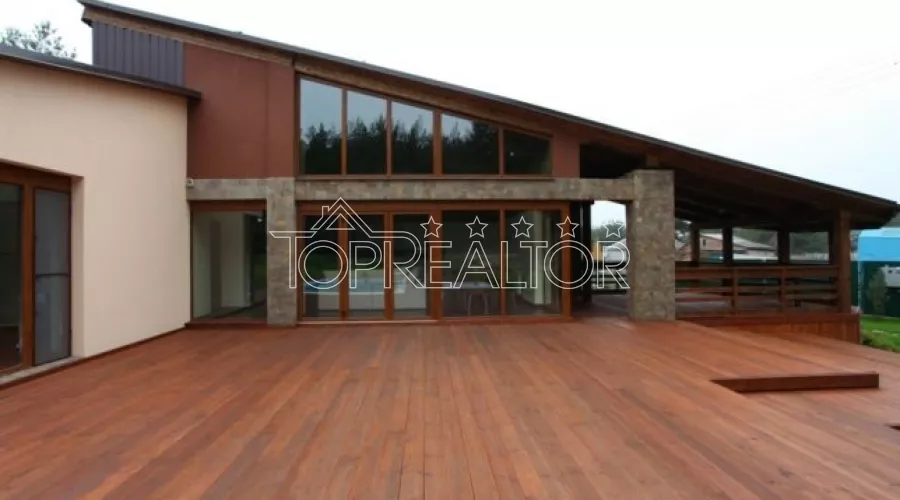 Продам сучасний будинок у сосновому лісі в Артюхівці | Toprealtor