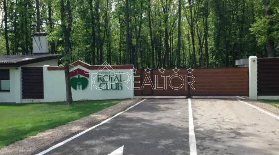 Продам ділянку 25,75 соток за селищем Royal Club | Toprealtor