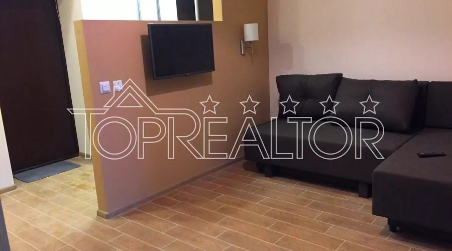 Квартира на середньому поверсі ЖК Домініон | Toprealtor