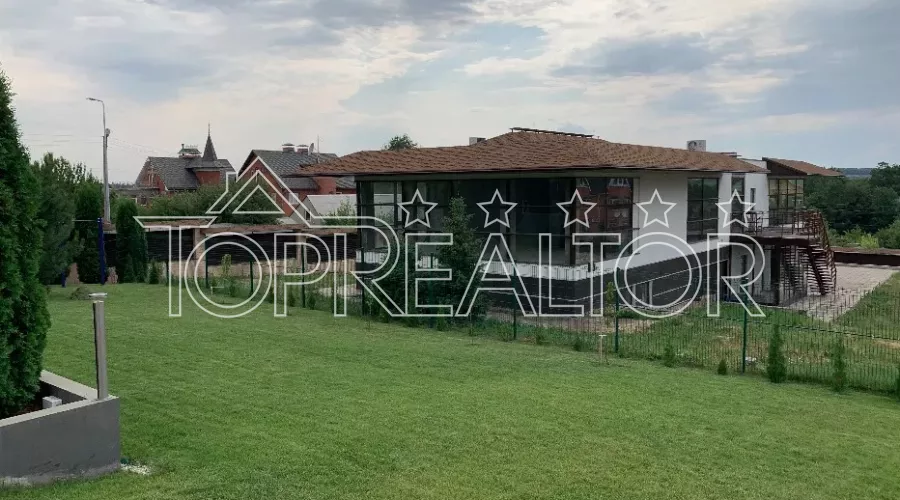 Продам сучасний котедж на Родичах | Toprealtor