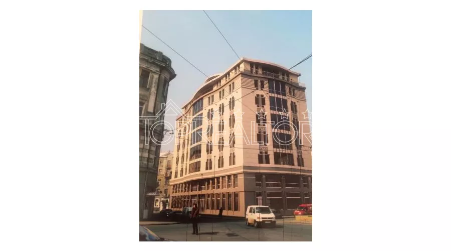 Будівля по вулиці Кооперативна | Toprealtor