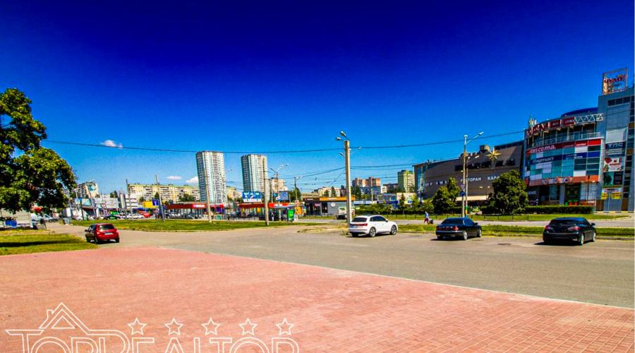 Магазины 61,  66,2  и 70 кв.м. в новом торговом комплексе рядом с метро Героев Труда | Toprealtor