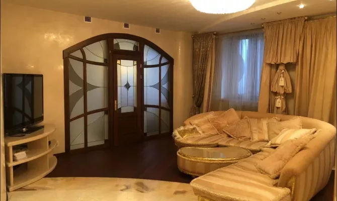 Продам 4 кімнатну квартиру в Жилстрой-2, вул. Отака Яроша 22 | Toprealtor