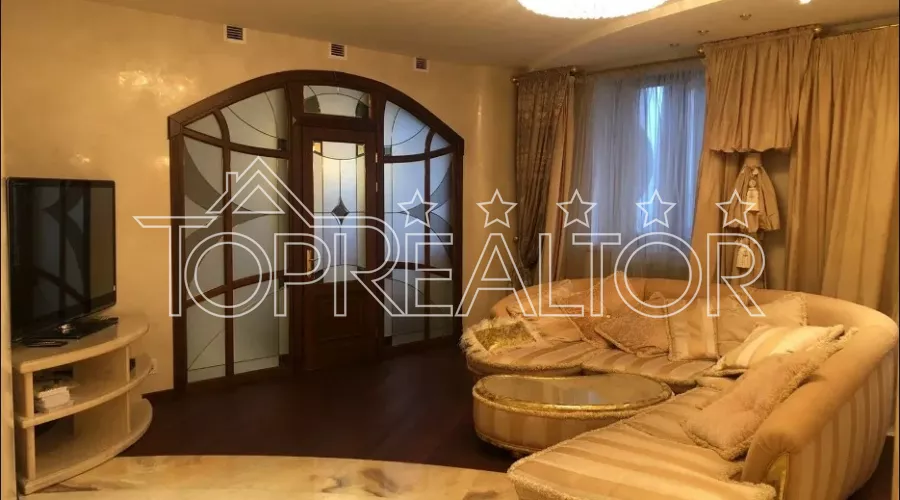 Продам 4 кімнатну квартиру в Жилстрой-2, вул. Отака Яроша 22 | Toprealtor