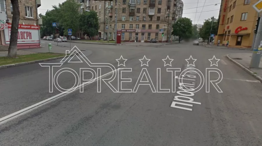 Продам окремо стоячу будівлю м. Гагаріна | Toprealtor