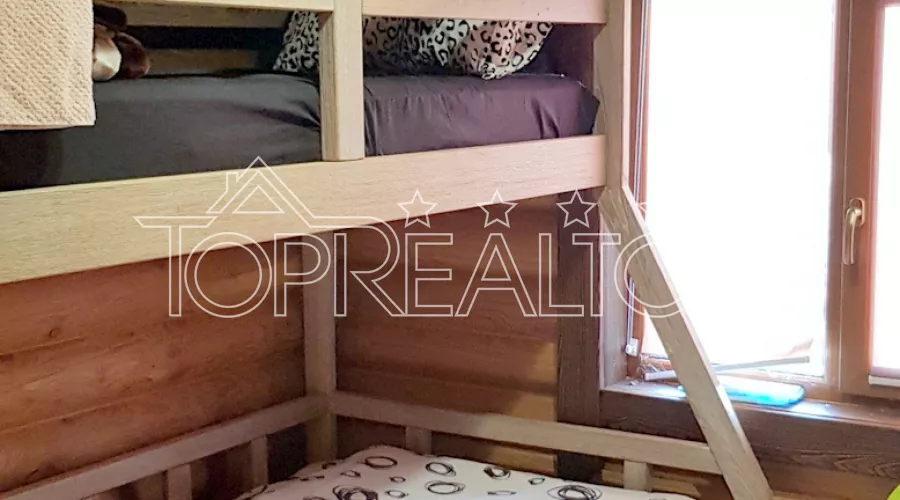 Будинок в селищі Печенізьке маєток | Toprealtor