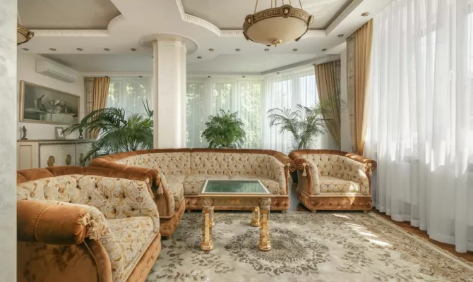 Продам розкішний будинок в селищі Жуковського | Toprealtor