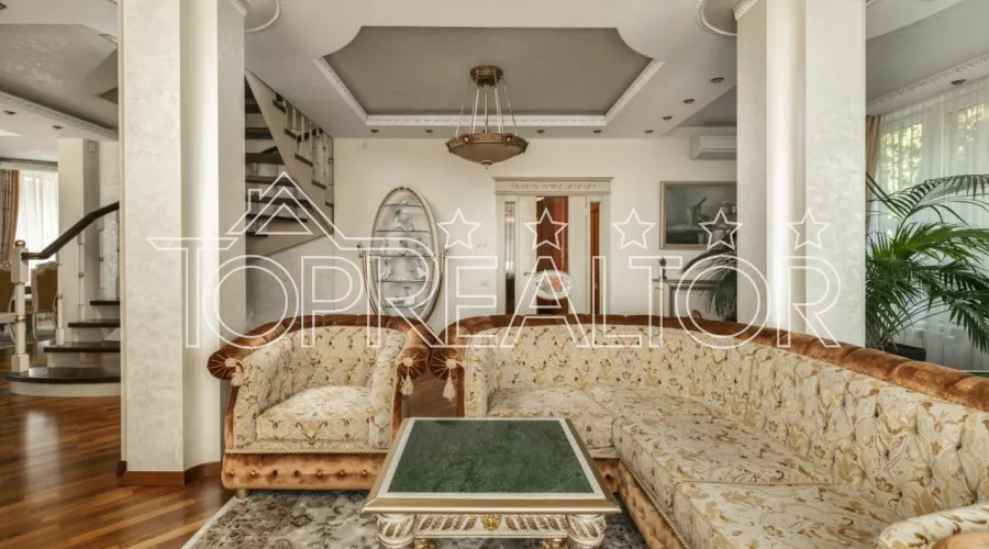 Продам роскошный дом в поселке Жуковского | Toprealtor