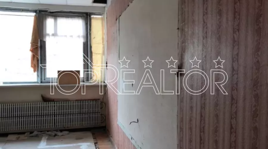 Продам Адміністративна будівля | Toprealtor