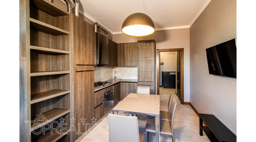 Продам 2 комнатную квартиру на Бакулина 33 | Toprealtor