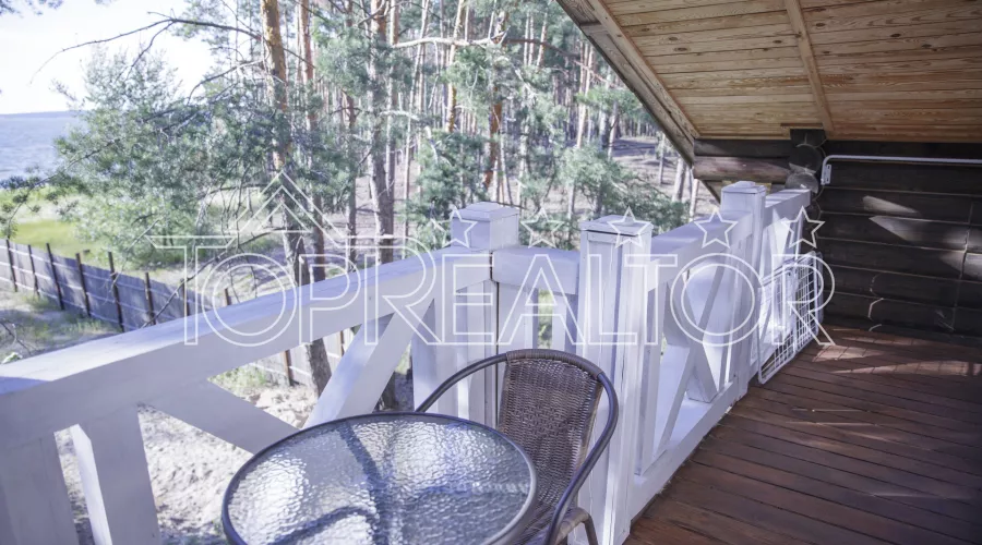 Продам 3 кімнатні апартаменти з видом на Печенезьке водосховище | Toprealtor