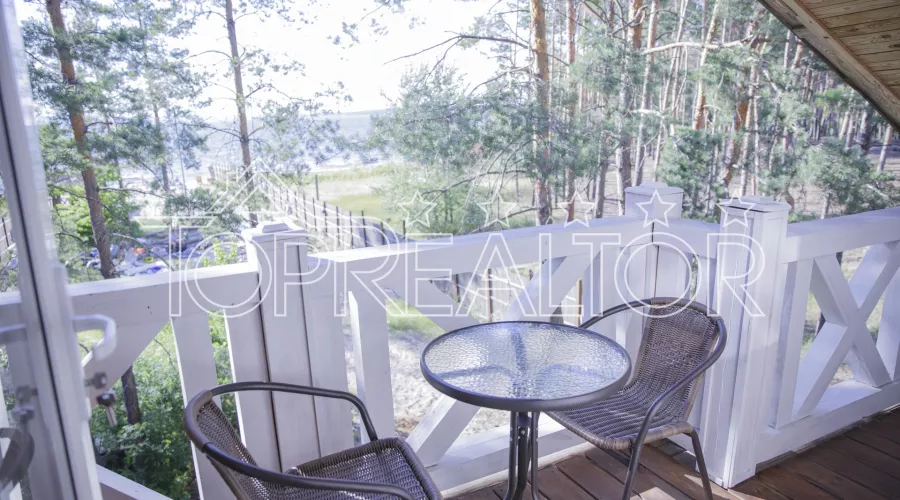 Продам 3 кімнатні апартаменти з видом на Печенезьке водосховище | Toprealtor