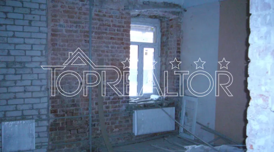 Продам окремо стоячу будівлю в центрі | Toprealtor