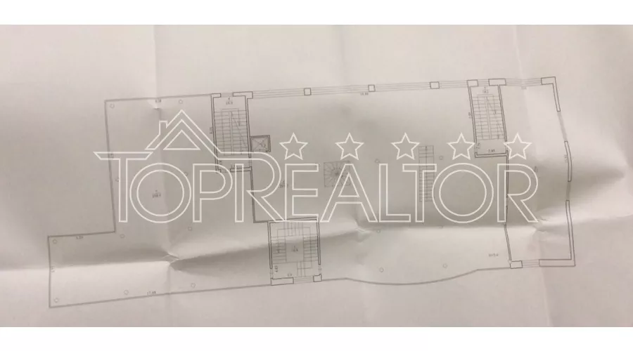 Продам окремо розташовану 3-поверхову будівлю ТЦ Міраж | Toprealtor