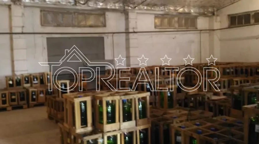 Продам склад з рампою під СТО | Toprealtor