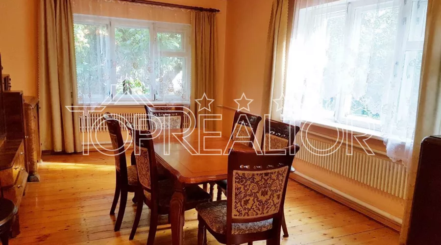 Продам будинок в селищі Науковий | Toprealtor