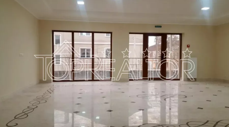 Продам пентхаус в клубному будинку на провулку Соляниківському | Toprealtor