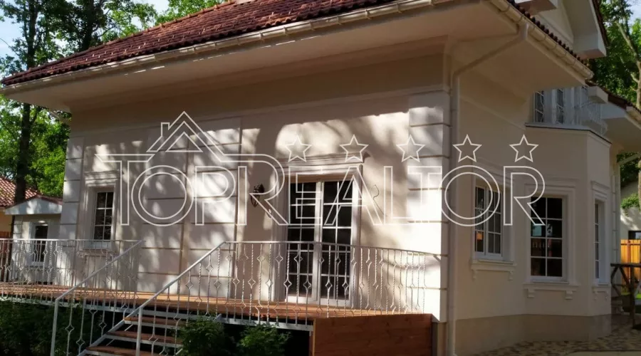 Продам новий будинок в котеджному селищі Лісове | Toprealtor