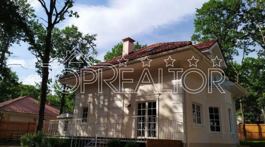 Продам новий будинок в котеджному селищі Лісове | Toprealtor