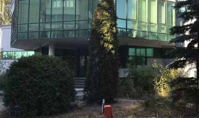 Продам 2-поверхову будівлю на Гімназійній набережній | Toprealtor