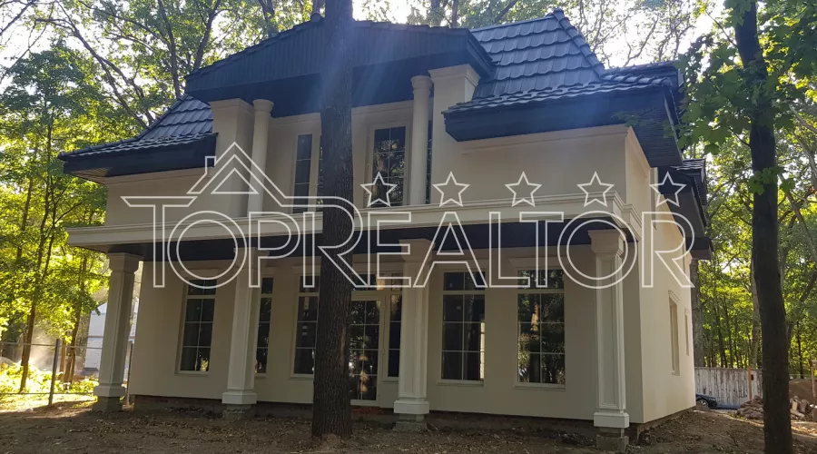 Продам двоповерховий будинок в КП Форест | Toprealtor