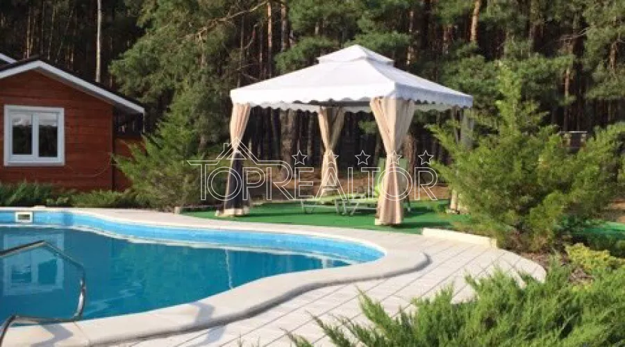 Продам заміський будинок в Печенігах | Toprealtor